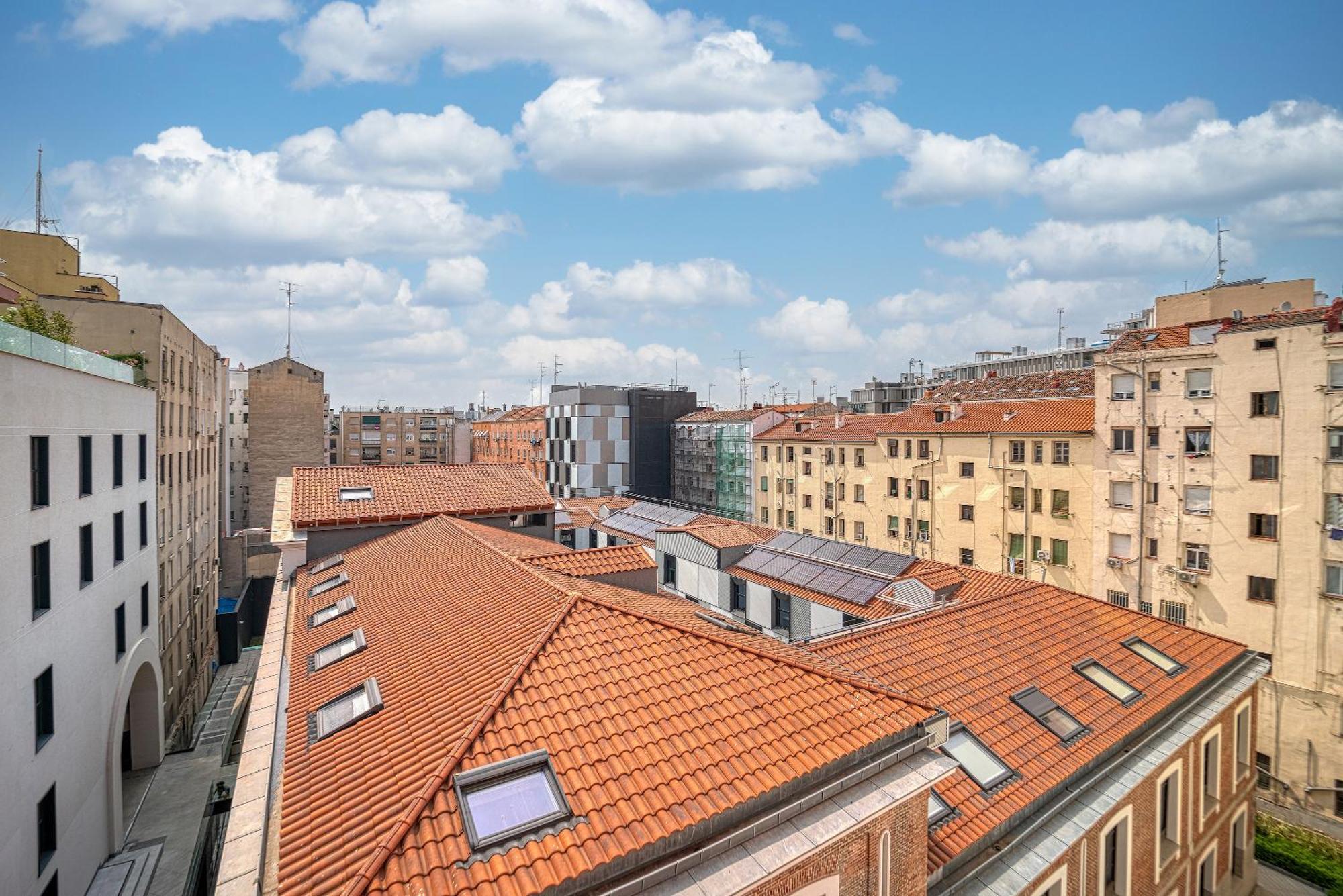 Angelitomad Hotel Madrid Bagian luar foto